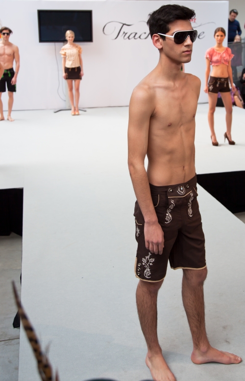 The Traditional-Style: Bavarian trunks and leisure pants, brown