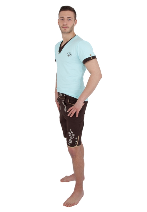 The Traditional-Style: Bavarian trunks and leisure pants, brown